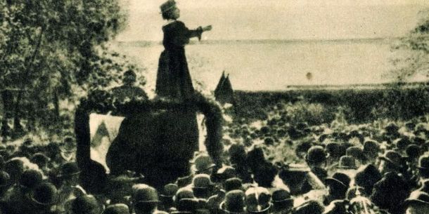 Arbeiterführerin, Feministin und Kommunistin Rosa Luxemburg.